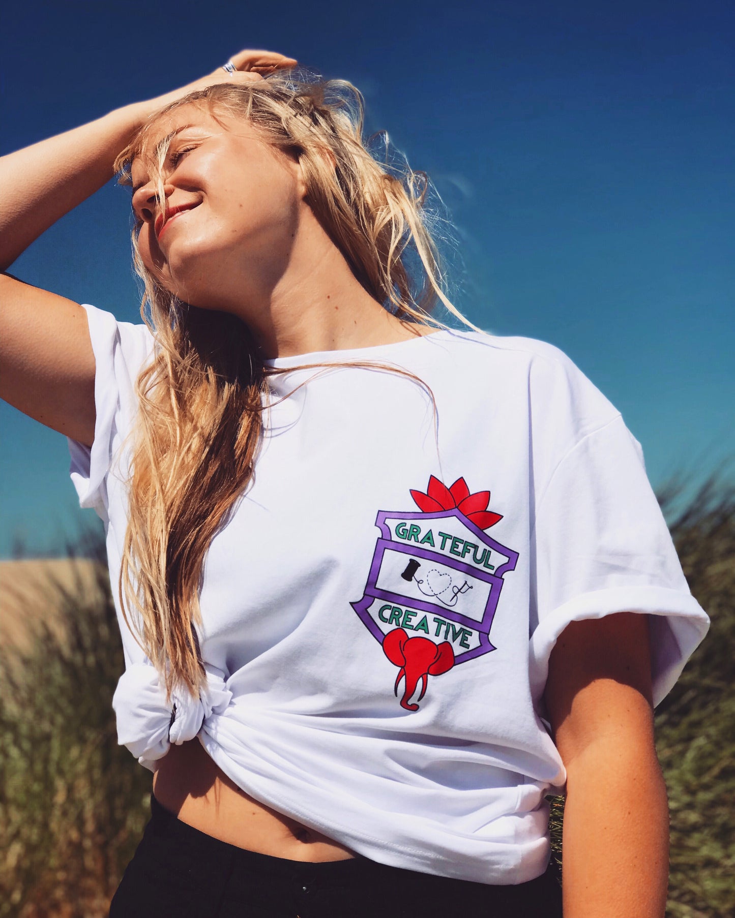 T-shirt Grateful Curious Creative White