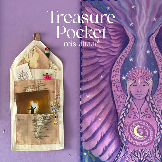 Treasure Pocket No.18